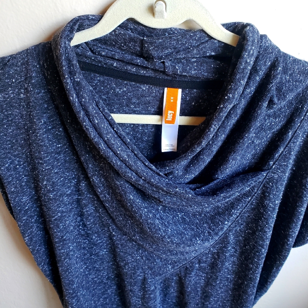 Lucy Women's Size Med Active wear Yoga Top